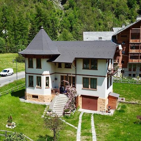 L'Aria Di Casa Bed and Breakfast Alagna Exteriör bild