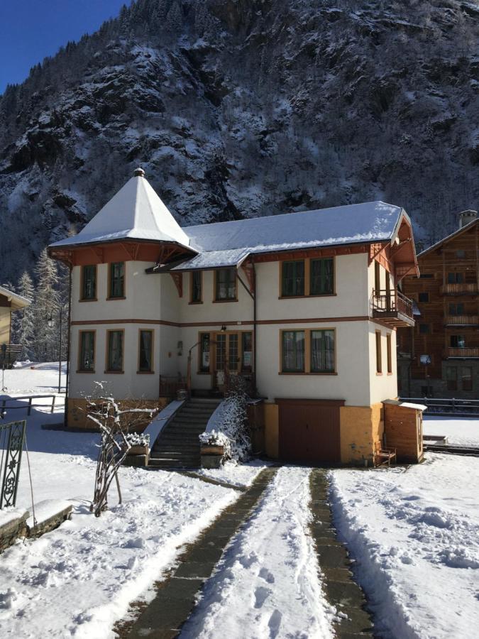 L'Aria Di Casa Bed and Breakfast Alagna Exteriör bild